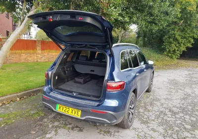 E 300